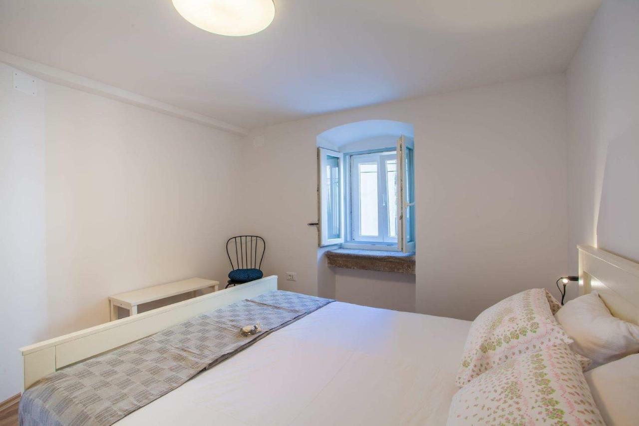 Apartmani Kraj Mora Cres Exteriér fotografie