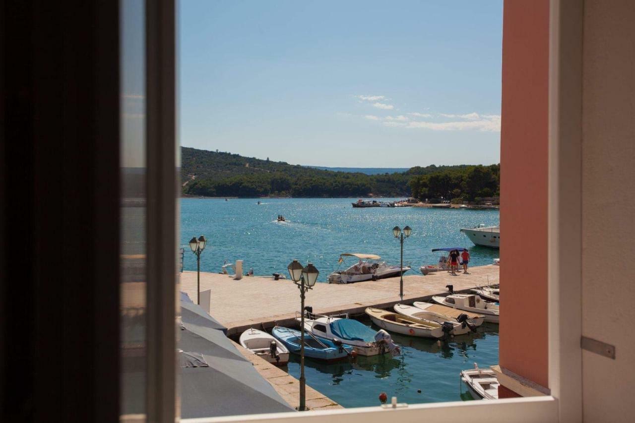 Apartmani Kraj Mora Cres Exteriér fotografie