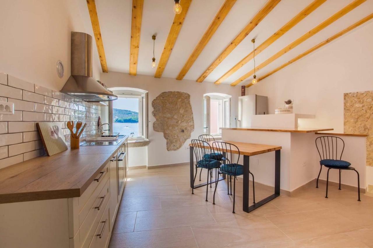Apartmani Kraj Mora Cres Exteriér fotografie