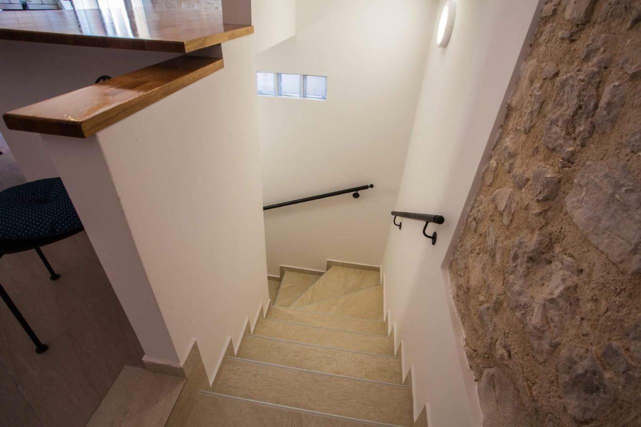 Apartmani Kraj Mora Cres Exteriér fotografie